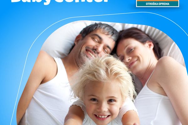 Happy,Little,Girl,On,Bed,With,Thumbs,Up,Smiling,At